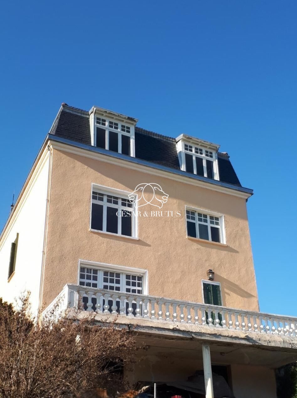 Maison à vendre, 200m², Saint-Vincent-de-Reins