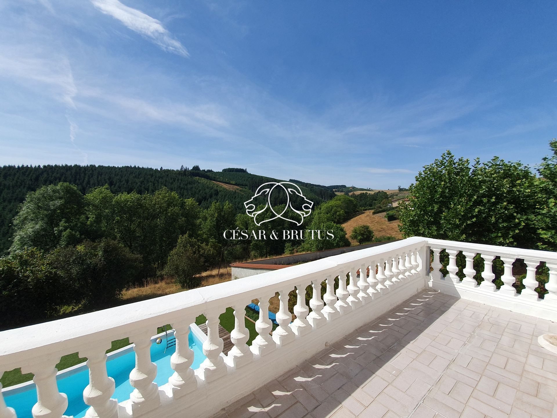 Maison à vendre, 200m², Saint-Vincent-de-Reins
