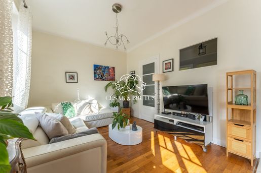 Appartement 5 pièces 88 m² · à Lyon 7ème · 88 m² · 318 725 €