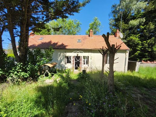 Maison 4 pièces 95 m² · à Saint-Vallier · 95 m² · 70 000 €
