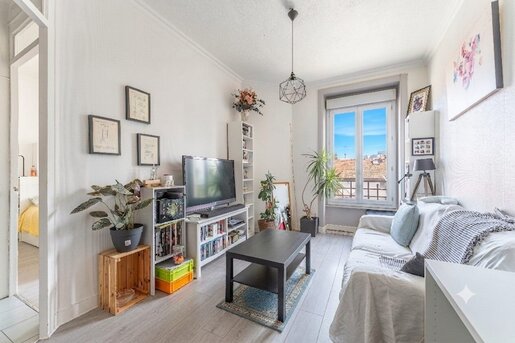 Appartement 2 pièces 47 m² · à Lyon 8ème · 47 m² · 165 000 €