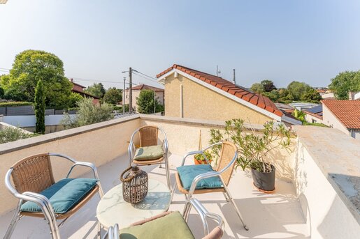 Maison 7 pièces 136 m² · à Genas · 136 m² · 425 000 €