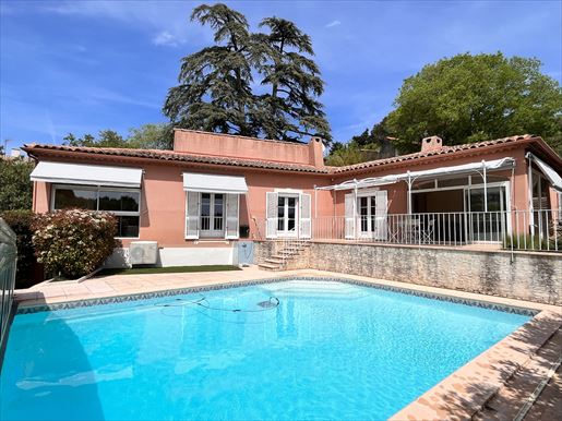 Maison 4 pièces 193 m² · à Nîmes · 193 m² · 495 000 €