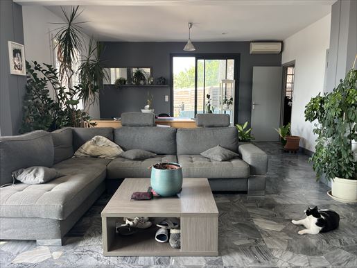 Appartement 4 pièces 150 m² · à Nîmes · 150 m² · 246 750 €