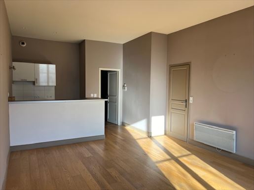 Appartement 3 pièces 75 m² · à Nîmes · 75 m² · 242 444 €