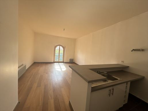 Appartement 3 pièces 75 m² · à Nîmes · 75 m² · 249 894 €