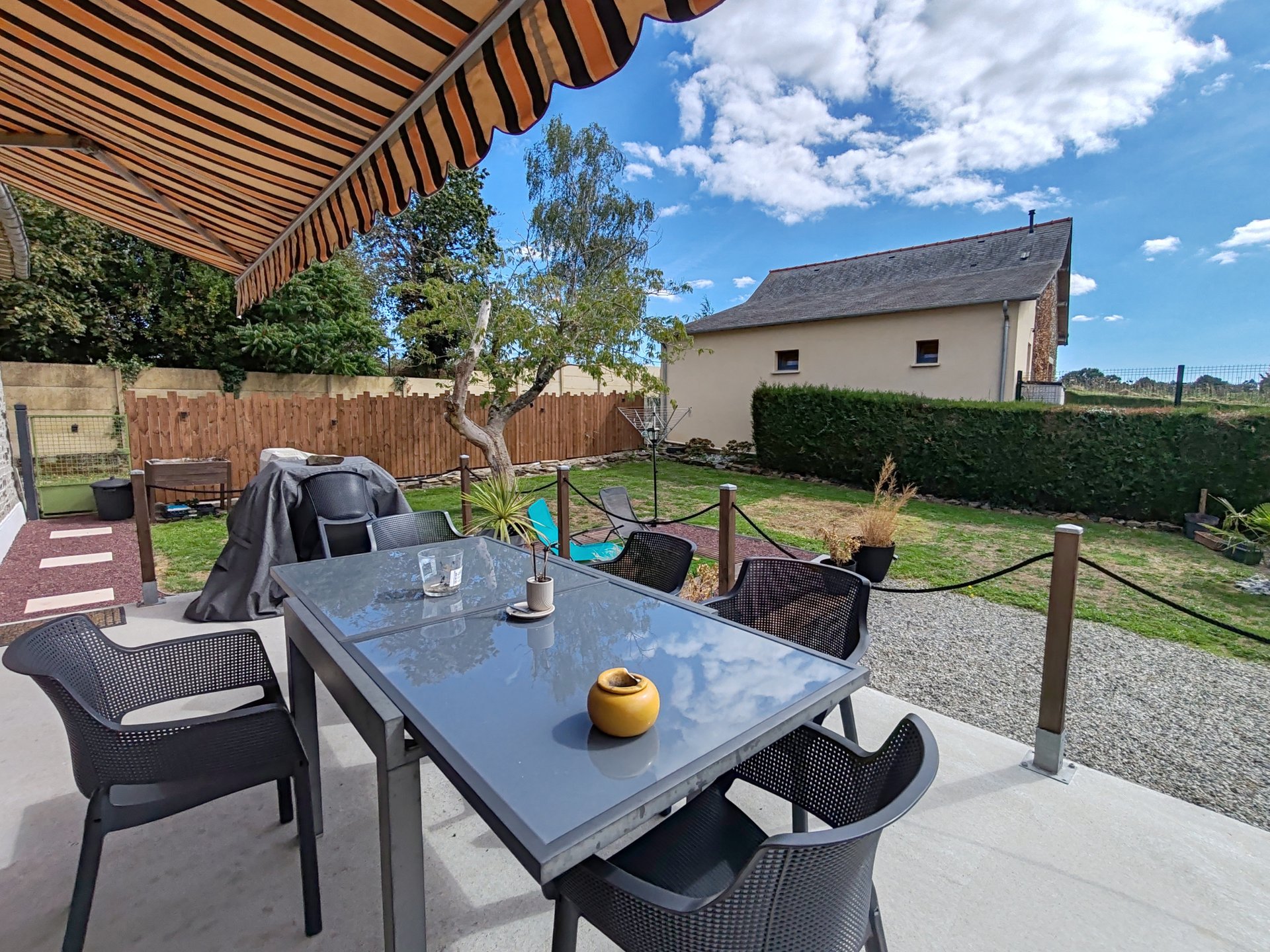 Maison à vendre, 101m², Marcillé-Robert