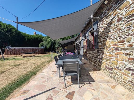 Maison 6 pièces 190 m² · à Retiers · 190 m² · 315 000 €