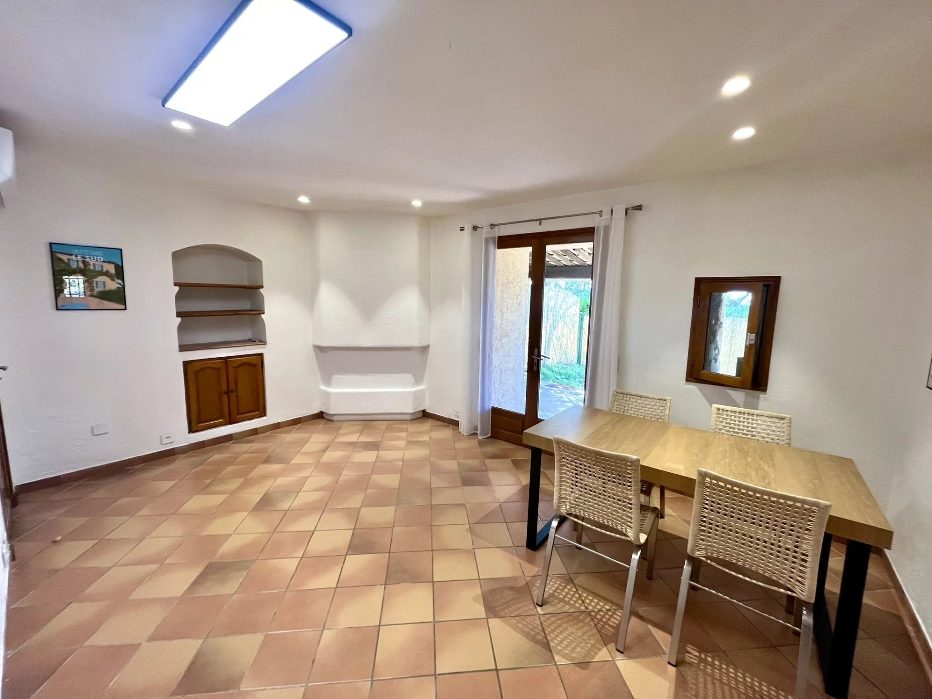 Appartement à louer, 52m², Mougins