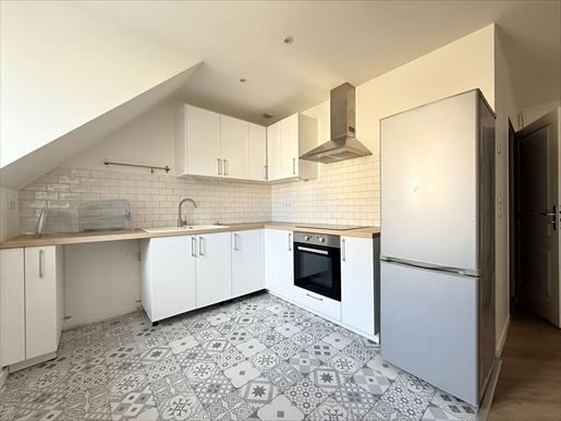Appartement 2 pièces 57 m² · à Beauvais · 57 m² · 117 000 €
