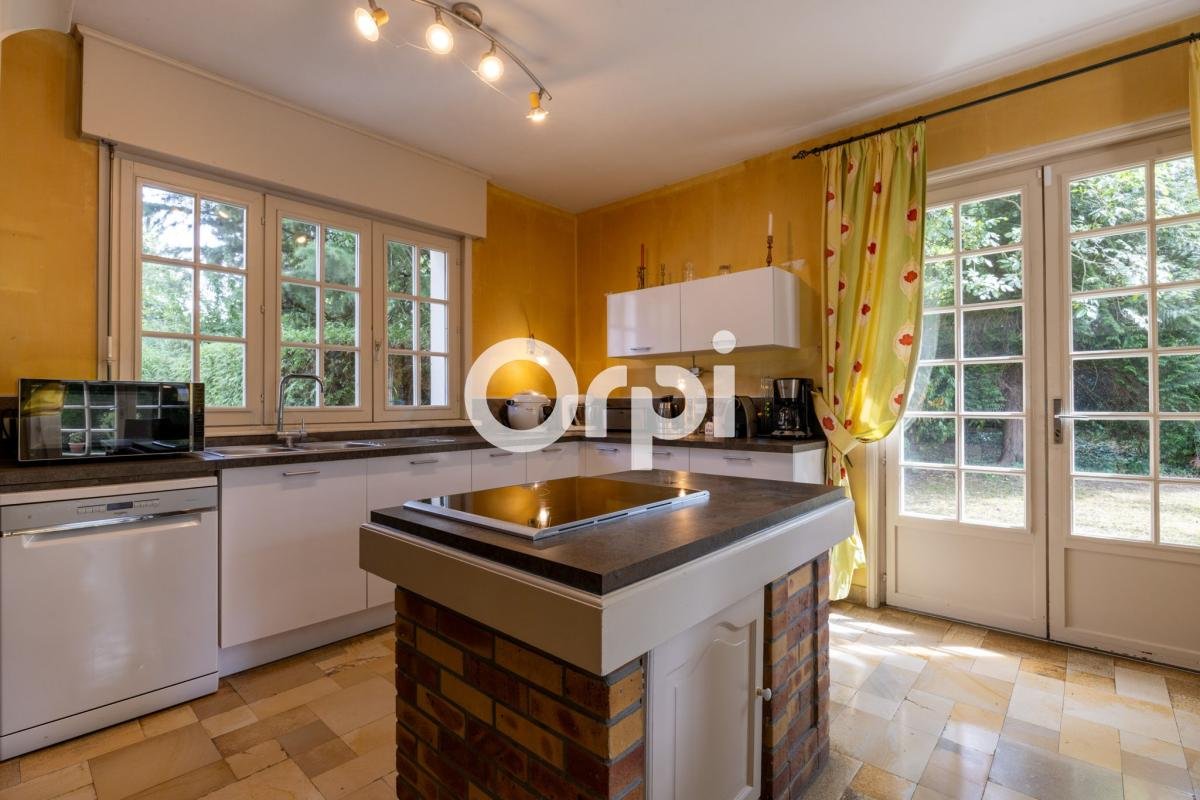Maison à vendre, 180m², Avion