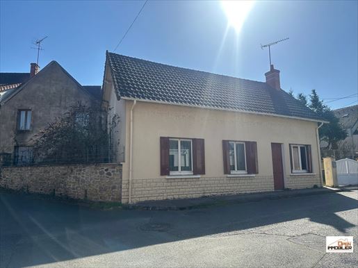 Maison 3 pièces 75 m² · à Châteaumeillant · 75 m² · 39 000 €