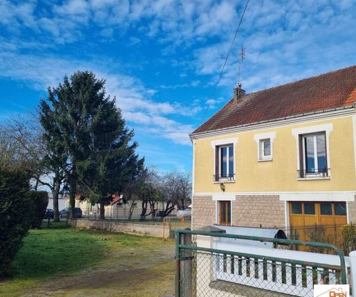 Maison 3 pièces 52 m² · à Aigurande · 52 m² · 58 490 €