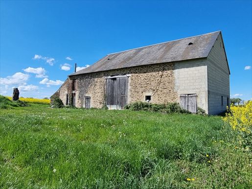 Maison 1 pièce 203 m² · à Sazeray · 203 m² · 44 000 €