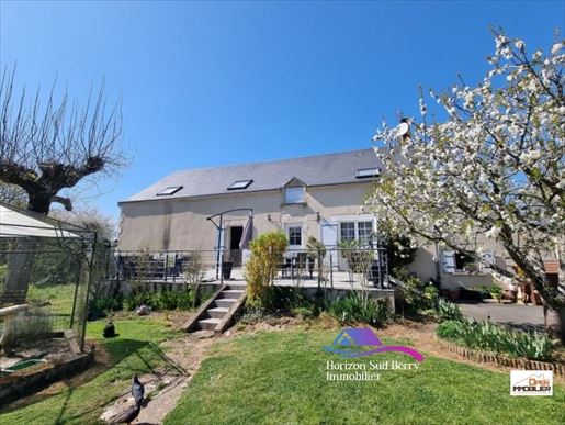Maison 8 pièces 234 m² · à Chassignolles · 234 m² · 263 000 €