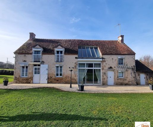 Maison 4 pièces 145 m² · à Briantes · 145 m² · 280 900 €