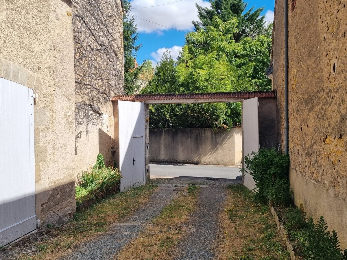 Maison à vendre, 120m², La Châtre