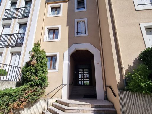 Appartement 3 pièces 74 m² · à La Châtre · 74 m² · 75 600 €