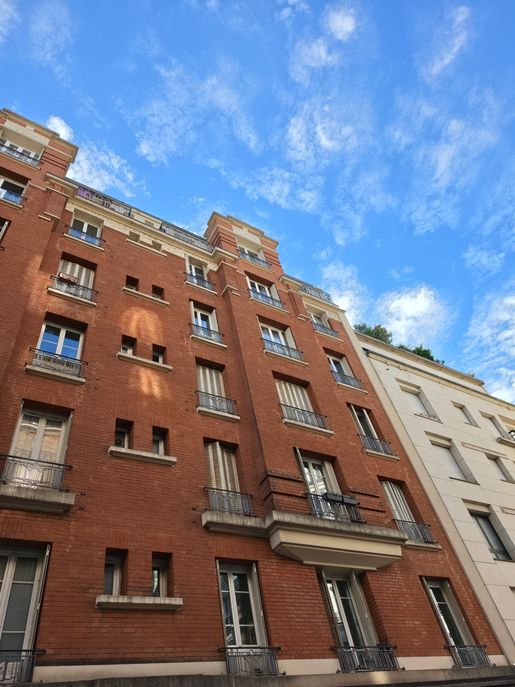 Appartement 2 pièces 38 m² · à Paris 15ème · 38 m² · 380 000 €