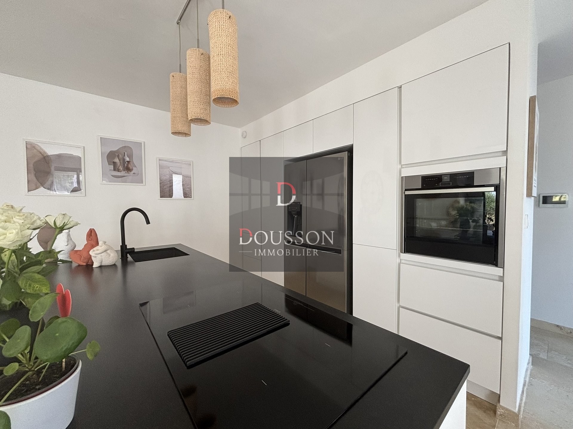 Maison à vendre, 222m², Montaren-et-Saint-Médiers
