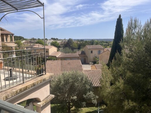 Appartement 3 pièces 77 m² · à Uzès · 77 m² · 336 000 €