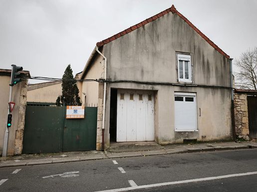 Maison 2 pièces 96 m² · à Nevers · 96 m² · 35 000 €