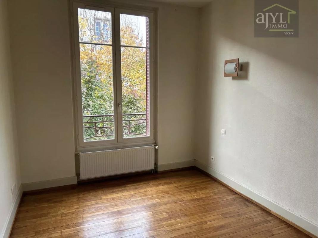 Appartement à vendre, 74m², Vichy