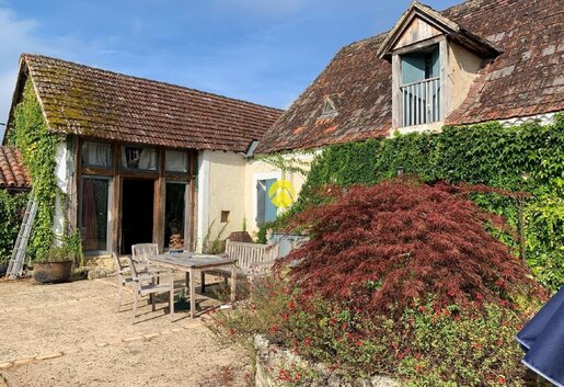 Terrain 5 m² · à Sainte-Alvère · 582 400 €