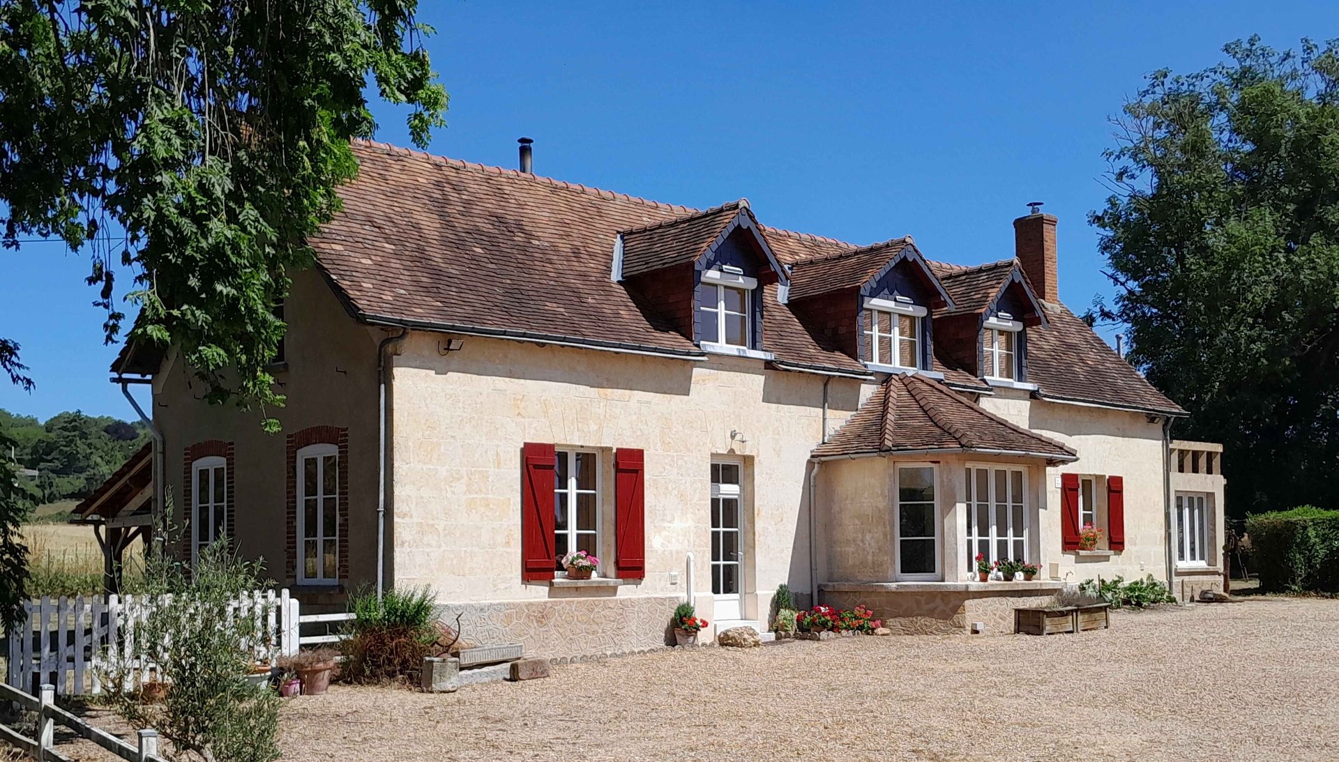 Maison 644 m² · à Lhomme · 644 m² · 795 000 €