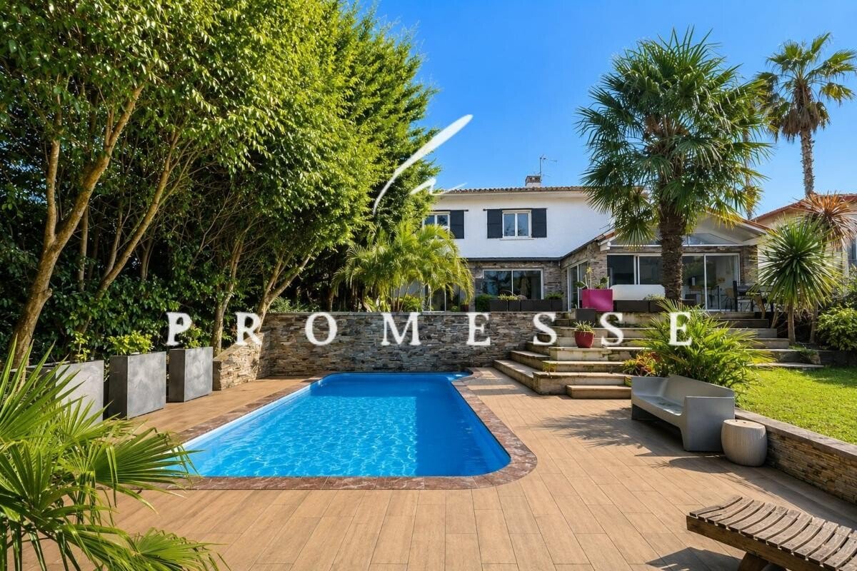 Maison à vendre, 300m², Biarritz