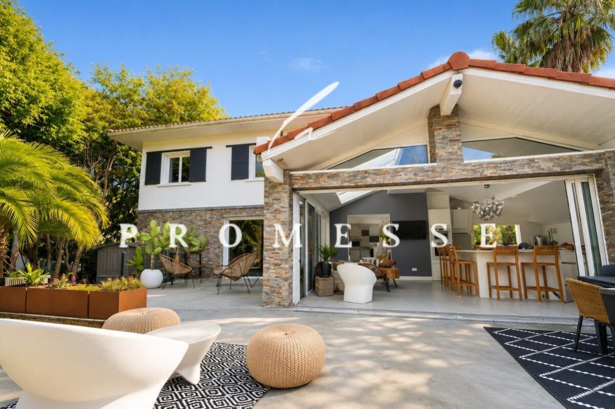 Maison à vendre, 300m², Biarritz