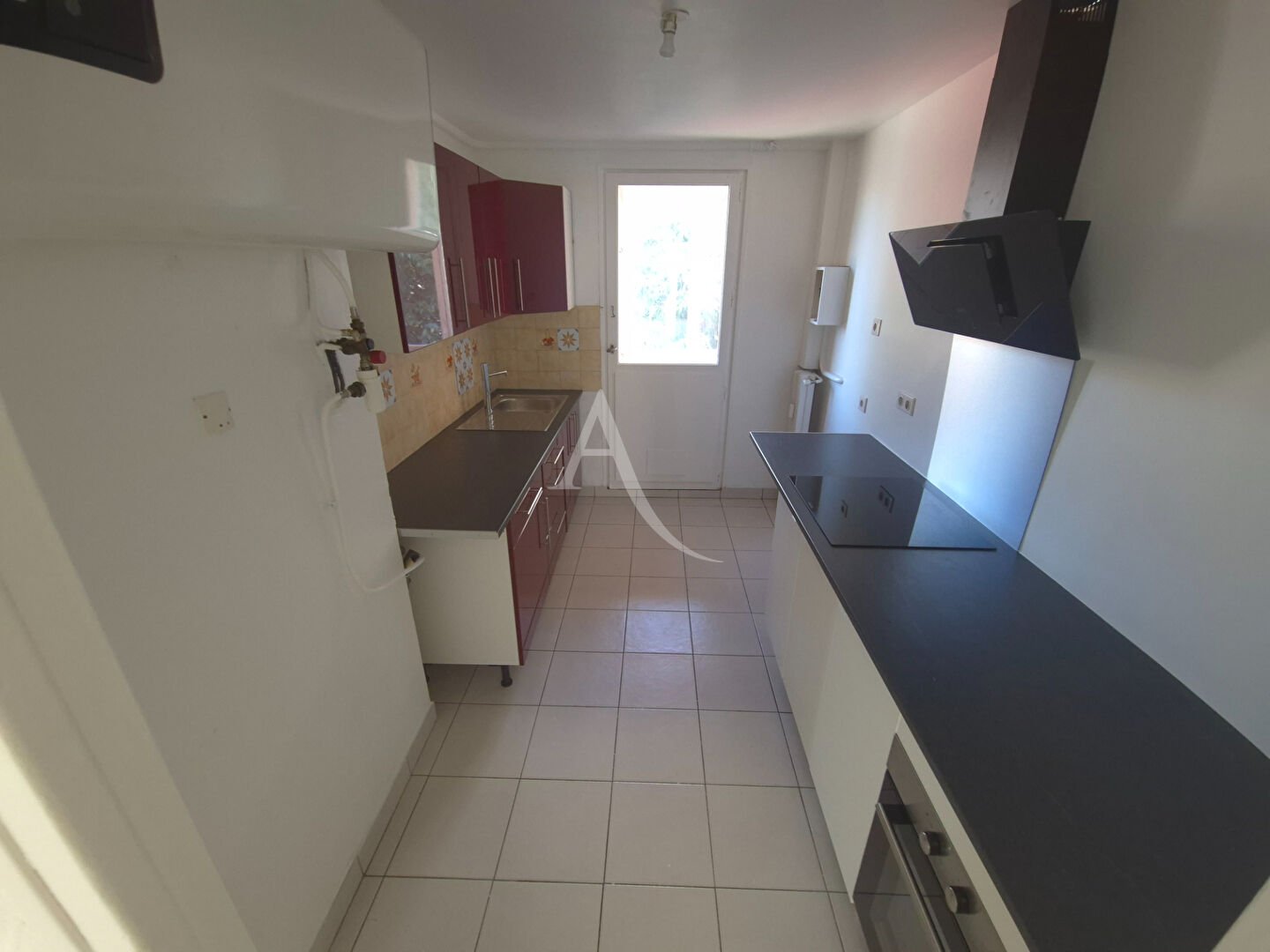 Appartement à louer, 70m², Nîmes
