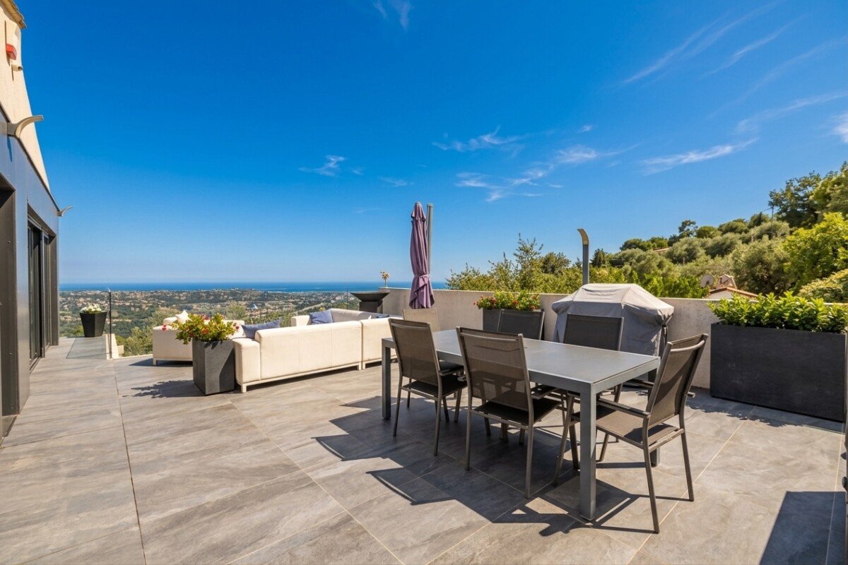 Maison à vendre, 247m², Gattières