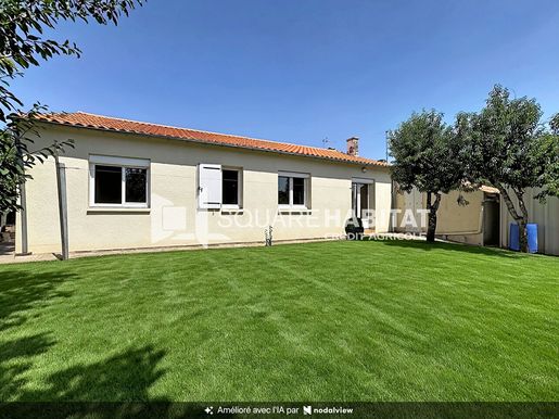 Maison 5 pièces 103 m² · à Nueil-les-Aubiers · 103 m² · 128 000 €