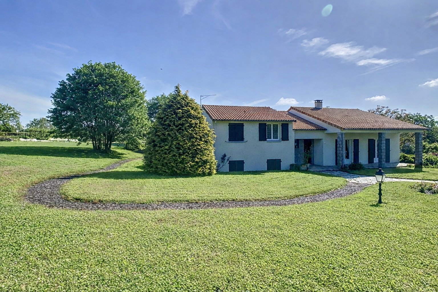Maison à vendre, 182m², Nueil-les-Aubiers