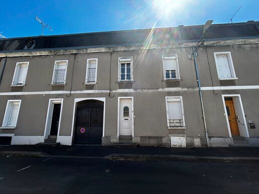 Maison 3 pièces 76 m² · à Thouars · 76 m² · 69 500 €