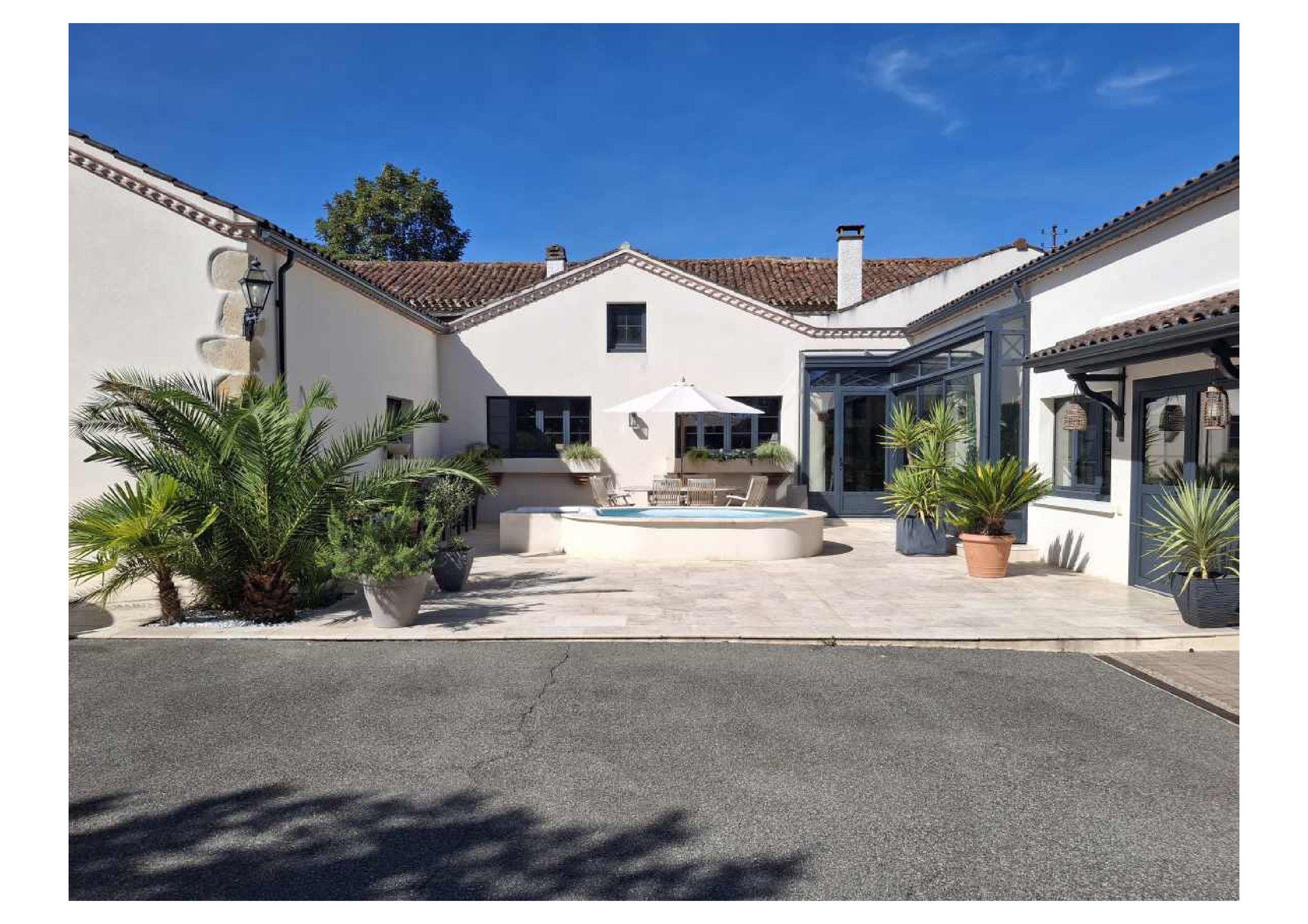 Maison 8 pièces 285 m² · à Saint-Germé · 285 m² · 688 000 €