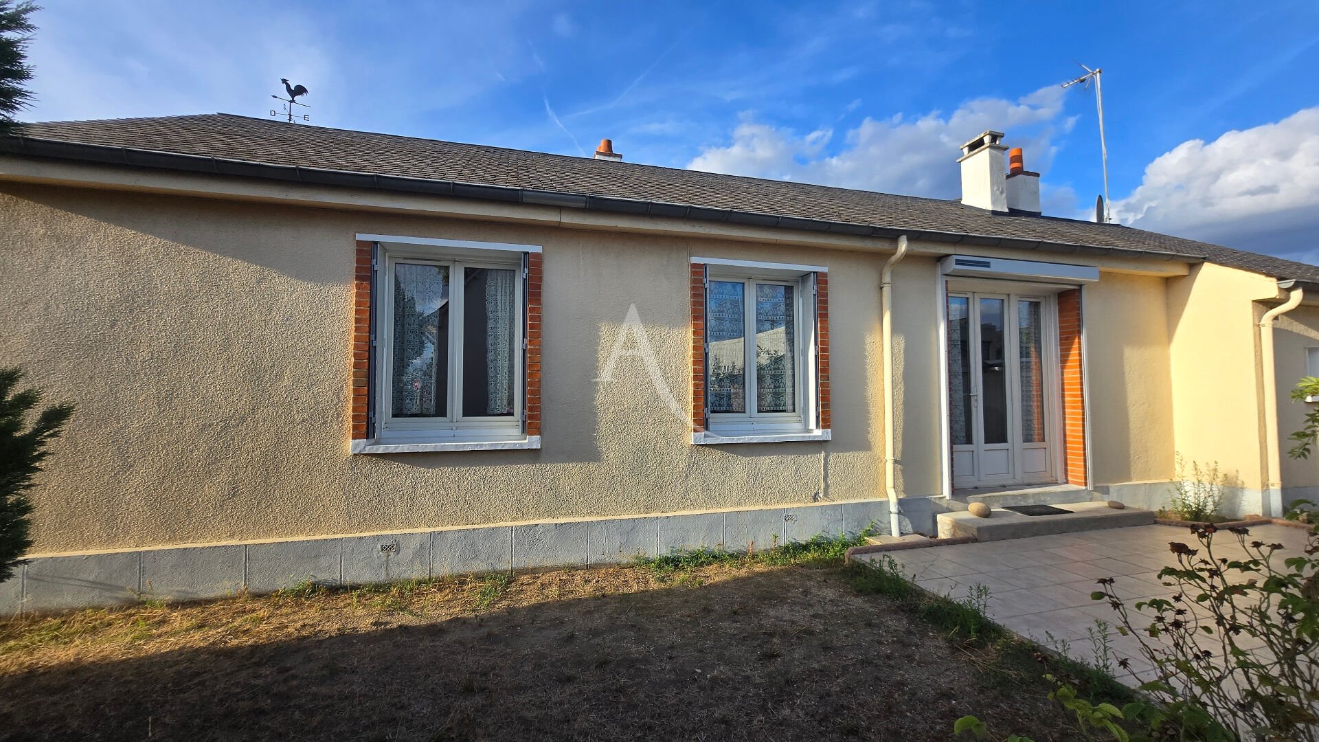 Maison à vendre, 80m², Saint-Denis-de-l'Hôtel