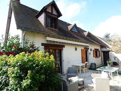 Maison 5 pièces 133 m² · à Sandillon · 133 m² · 343 500 €