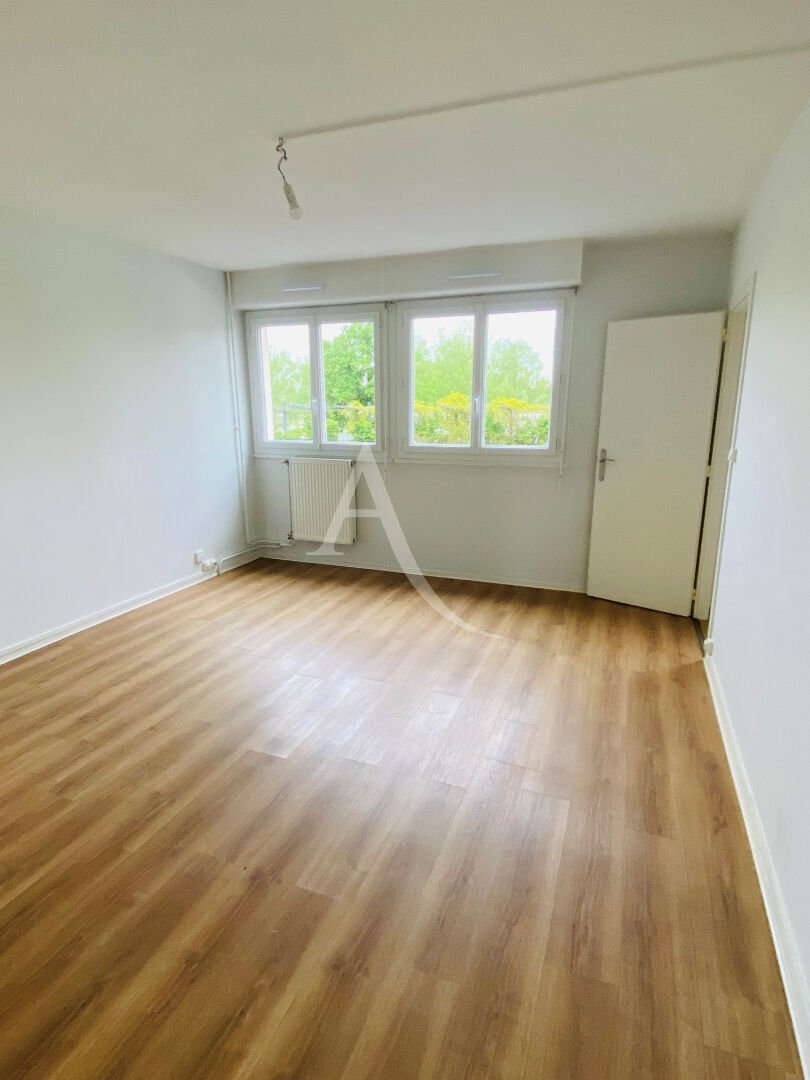 Appartement à louer, 58m², Orléans