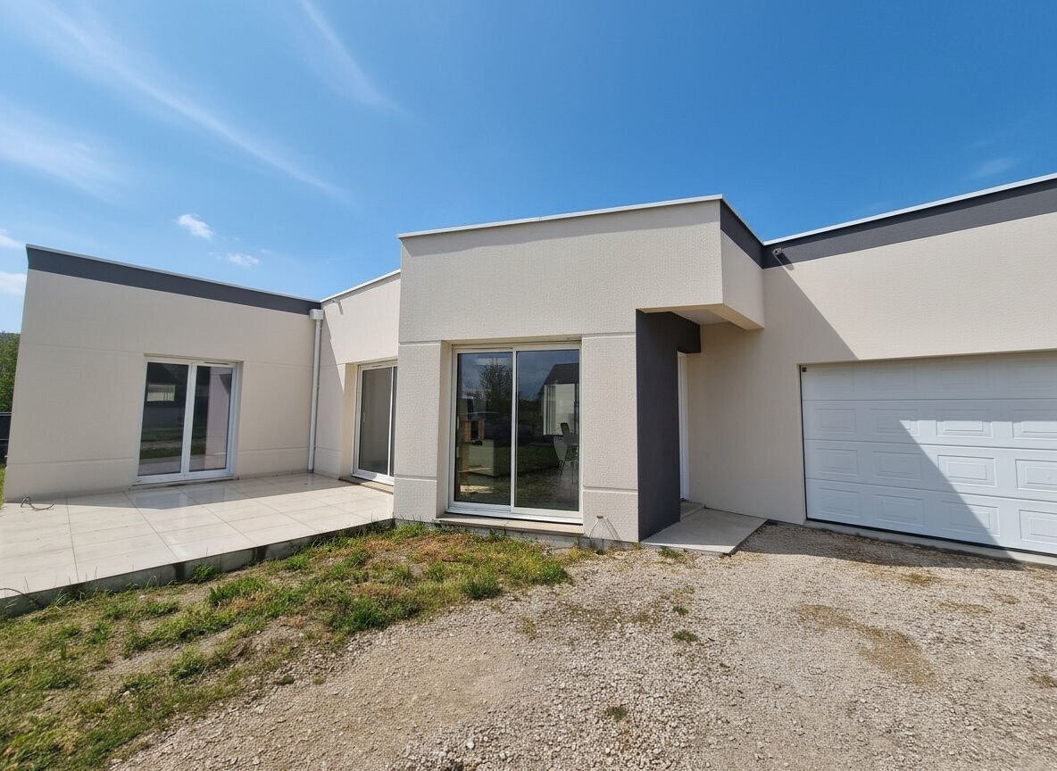 Maison à vendre, 106m², Chanteau