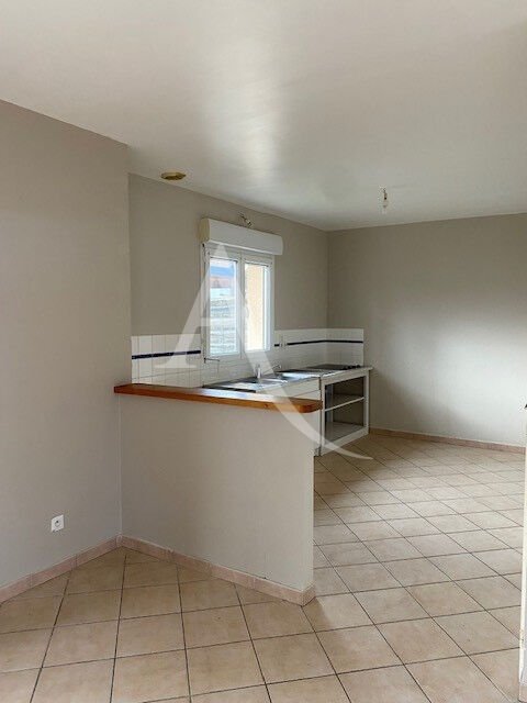 Maison à louer, 80m², Vitry-aux-Loges
