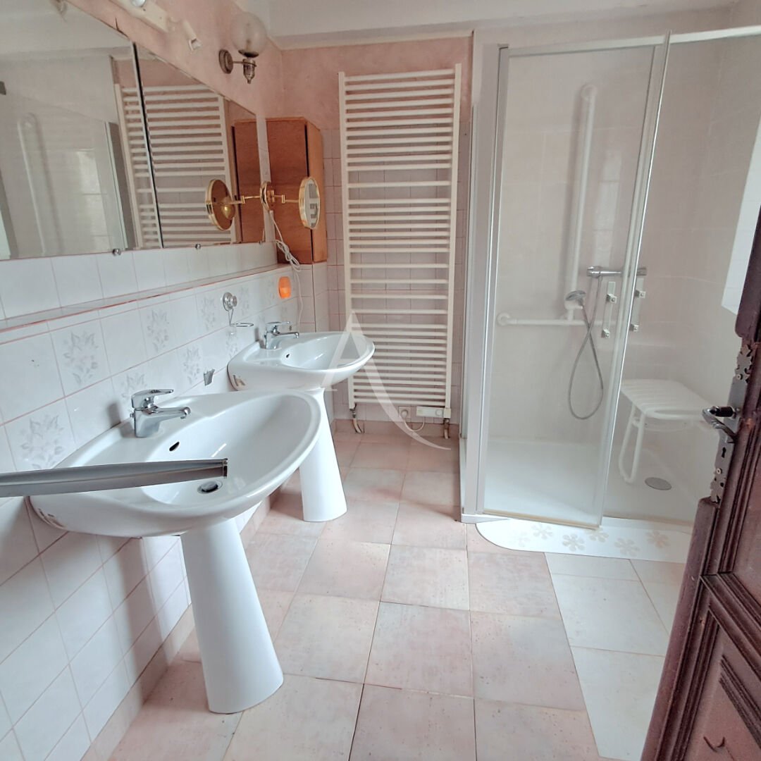 Maison à vendre, 305m², Bray-Saint-Aignan