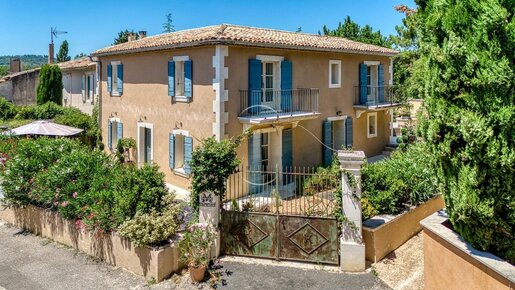 Maison 150 m² · à Roussillon · 150 m² · 1 190 000 €