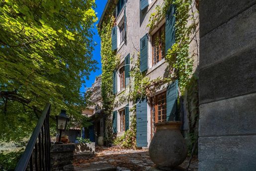 Maison 194 m² · à Saignon · 194 m² · 650 000 €