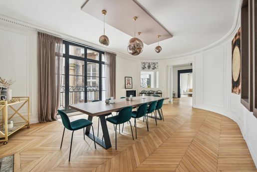 Appartement 7 pièces 295 m² · à Paris 16ème · 295 m² · 4 100 000 €