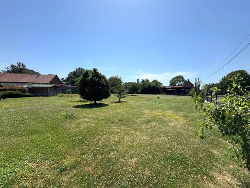 Terrain 1409 m² · à Bugnicourt · 87 490 €