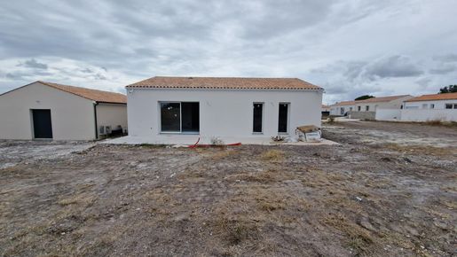 Maison 4 pièces 91 m² · à Semussac · 91 m² · 317 100 €