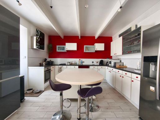 Maison 5 pièces 155 m² · à Soubise · 155 m² · 244 000 €