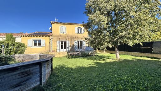 Maison 5 pièces 95 m² · à Althen-des-Paluds · 95 m² · 309 000 €